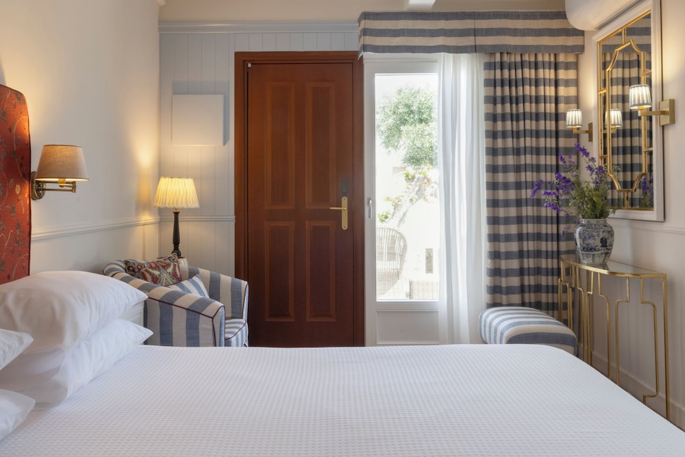 Standard Room - Photo 17