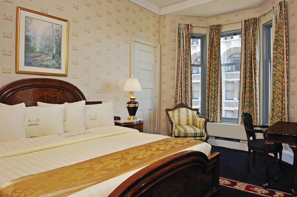 Standard Room, 1 King Bed - Photo 2