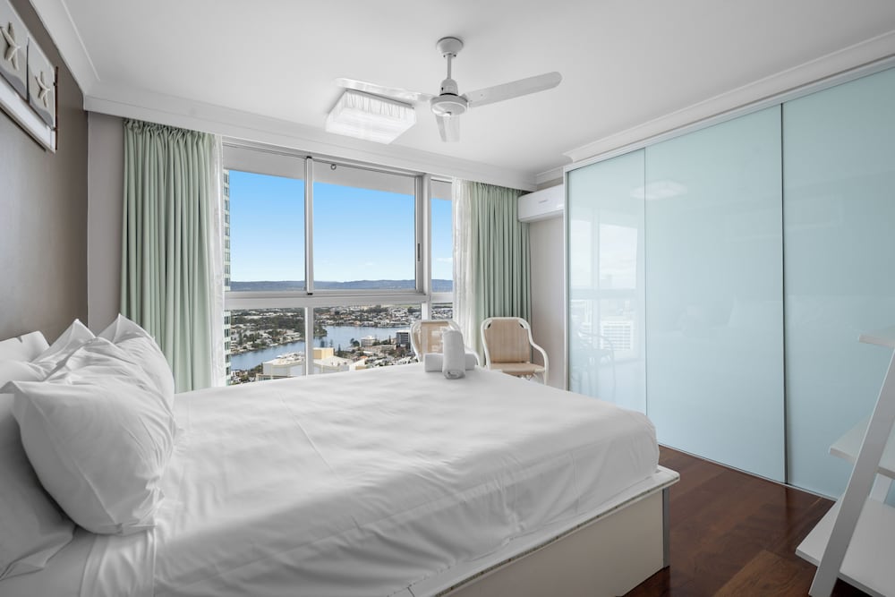 Premium Two-Bedroom Apartment with Ocean View