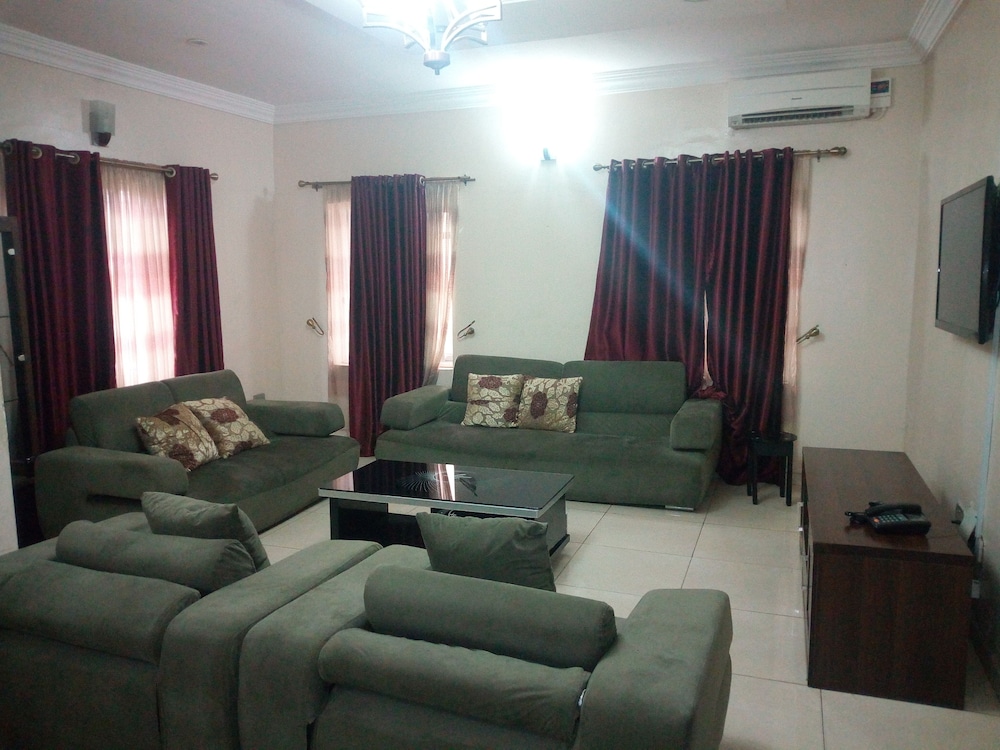 Apartment - Photo 5