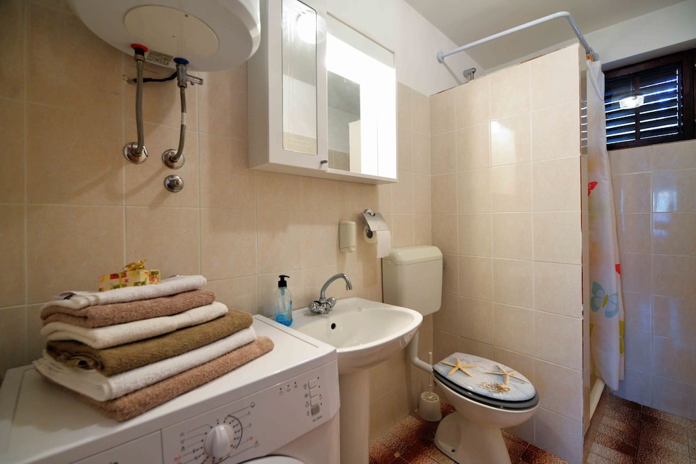 Family Apartment photo 3