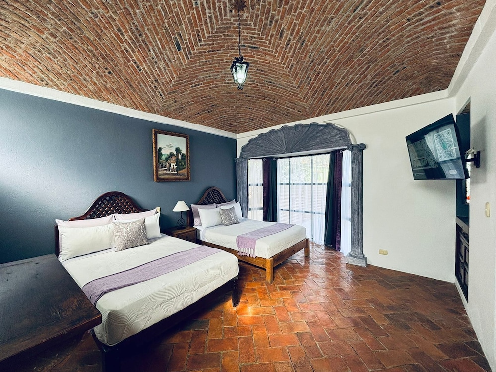 Comfort Double Room, Courtyard View