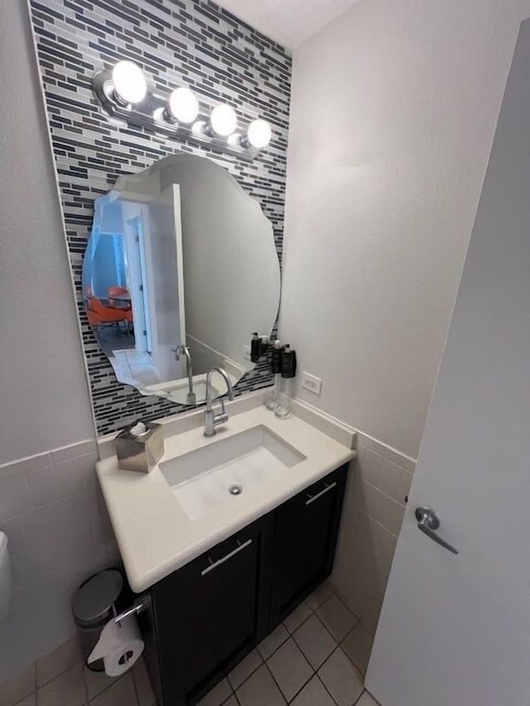 2 Bed Disney Universal Epic, Bild 62