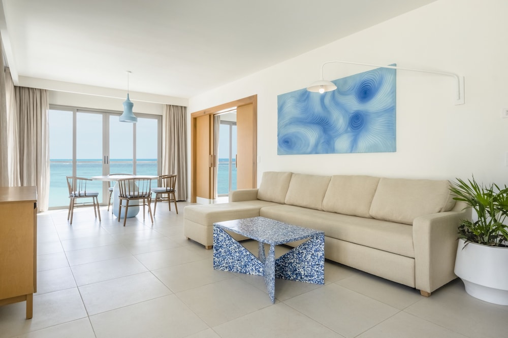 Standard Suite, Ocean View