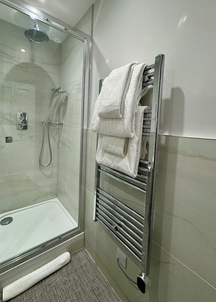 Double Room - Photo 4