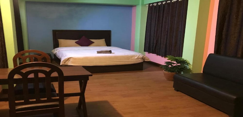 Single Room photo 3