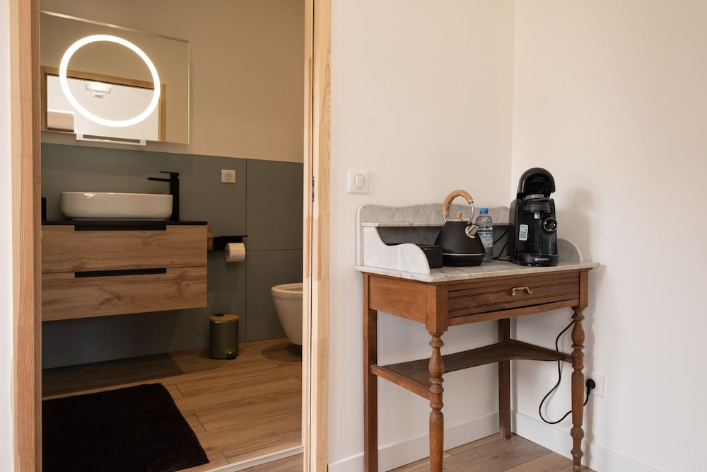 Double Room, Ensuite, Mountain View (Belle étoile) photo 2