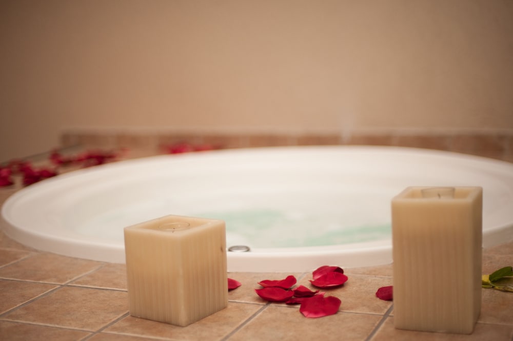 Superior Room, Bathtub - Photo 2