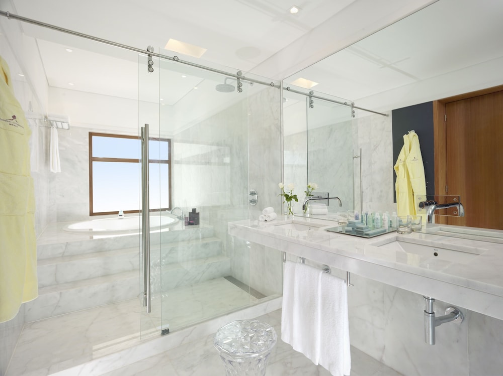 Grand Deluxe Design Double Room - Photo 2