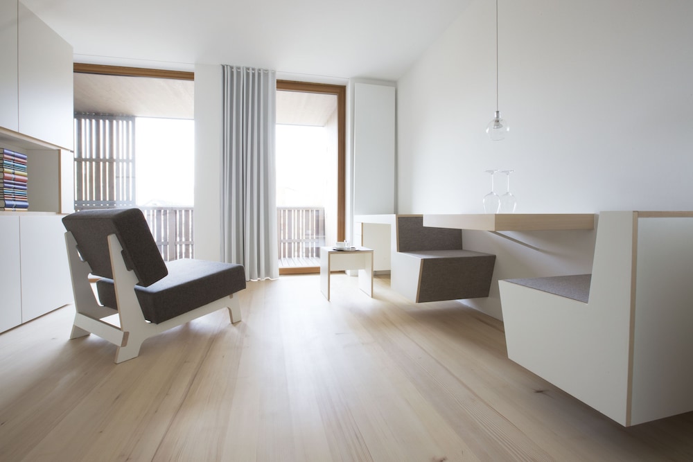 Family Apartment photo 2