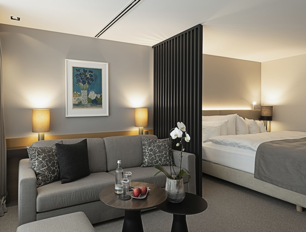 Premium Room - Photo 3