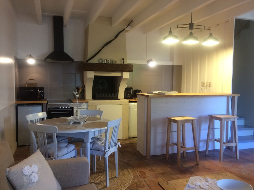 Cottage, 2 Bedrooms (Citrouille) photo 3