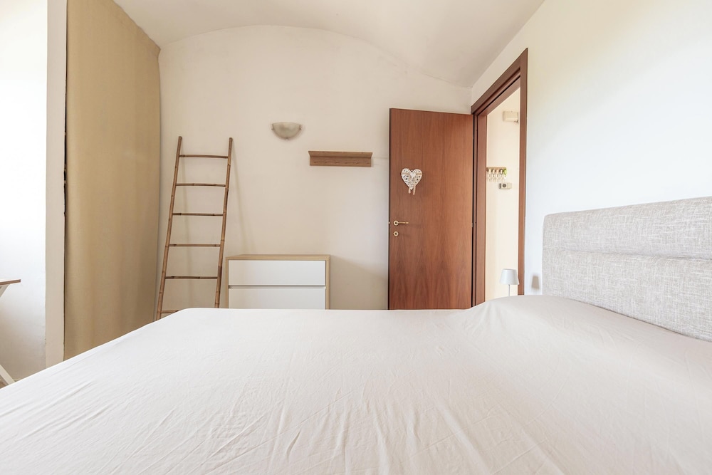 Villa photo 1