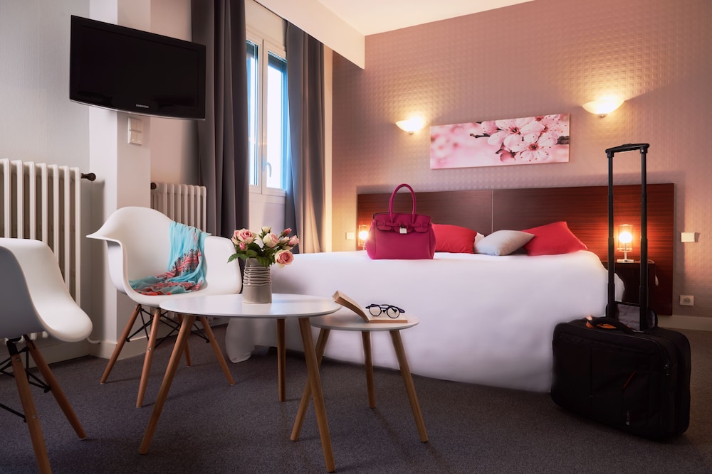 Triple Room - Photo 1