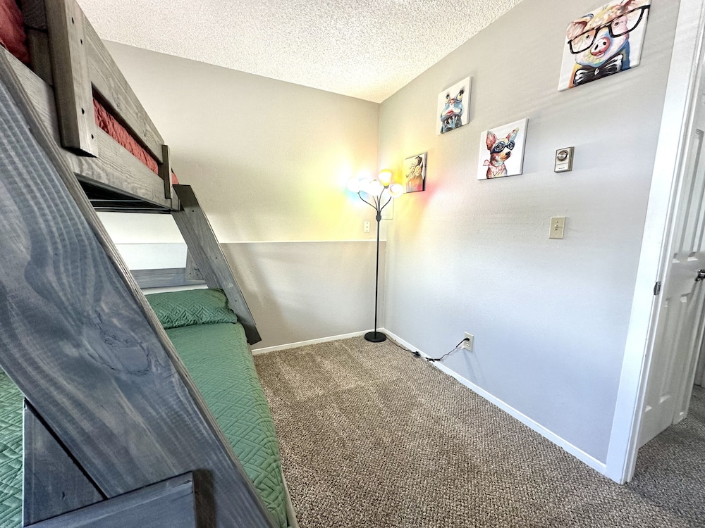 Family Apartment photo 1
