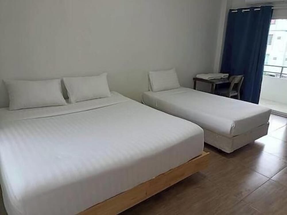 Triple Room with Balcony photo 1