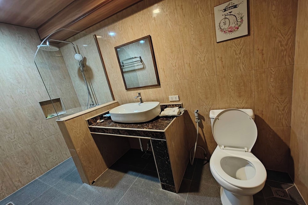 Standard Triple Room photo 2
