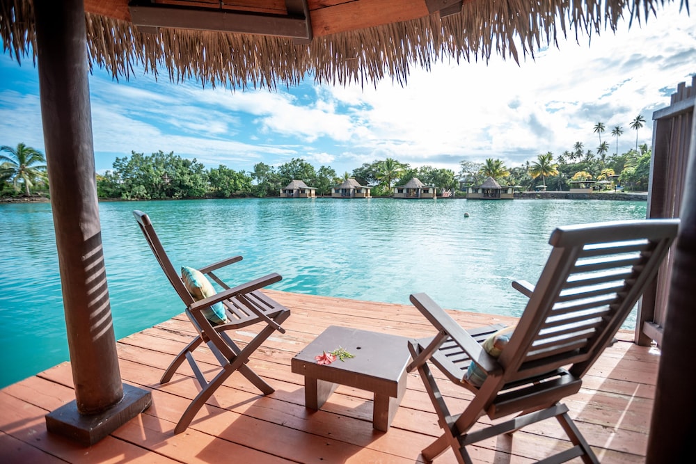 Edgewater Floating Bure