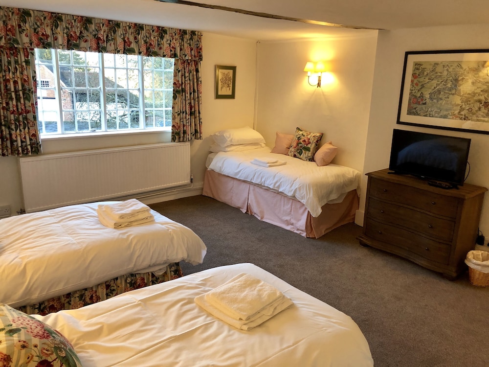 Family Room (Situated Above The Pub) photo 1