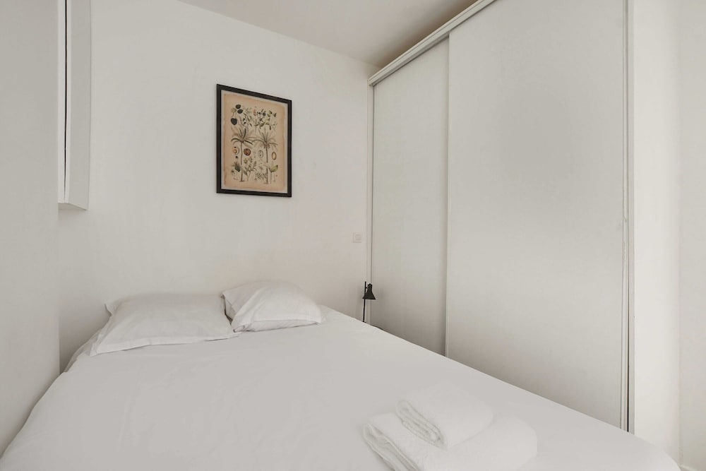 Apartment photo 3