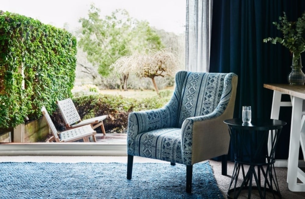 Waterfront Suite photo 2