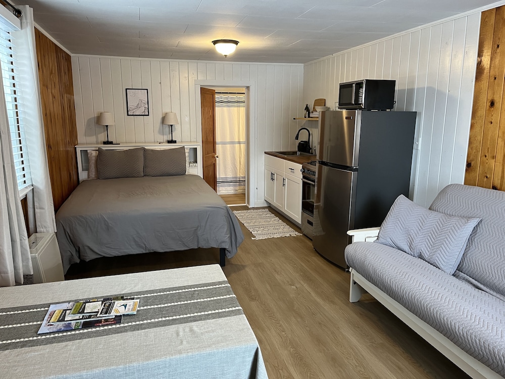 Deluxe Cabin photo 1