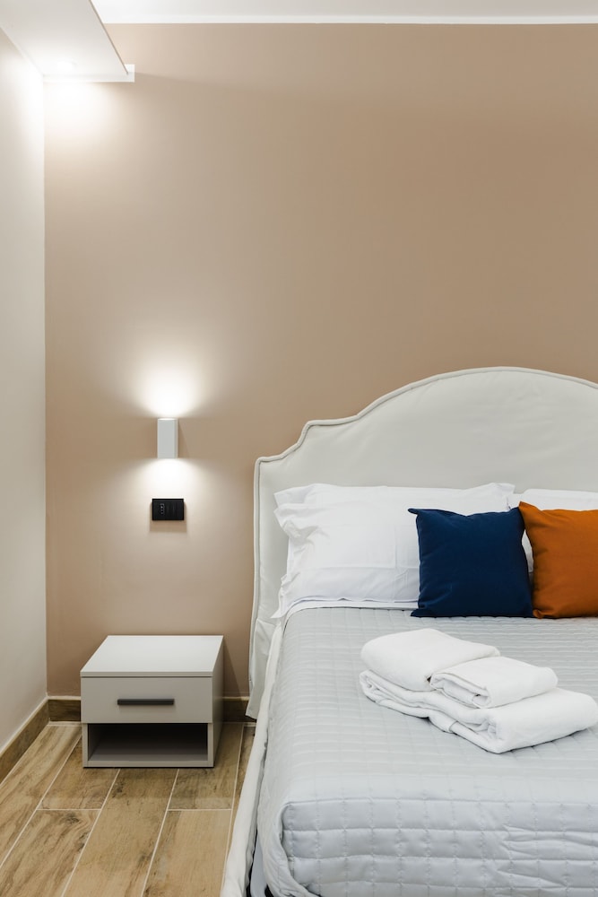 Standard Room photo 2