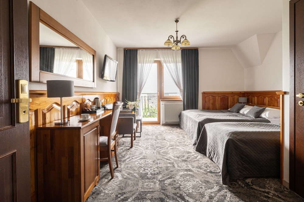 Superior Triple Room - Photo 8