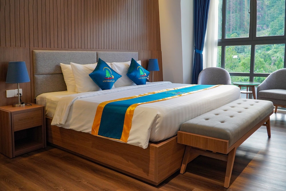 Suite photo 1