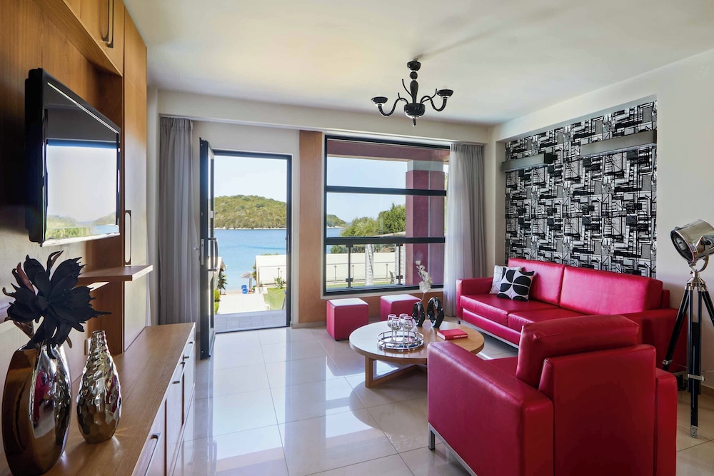 Villa (4 Bedrooms) photo 3