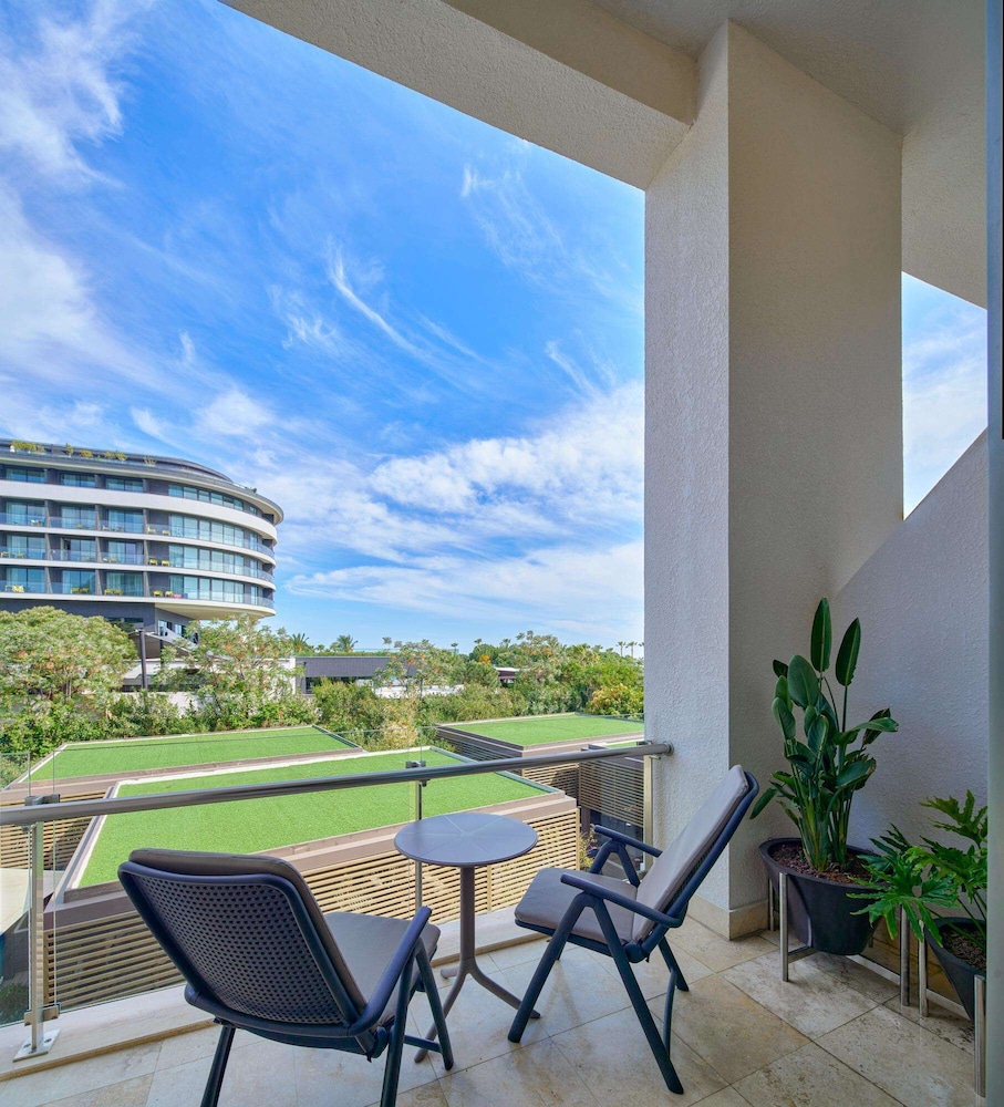 Family Suite Land 5 Person