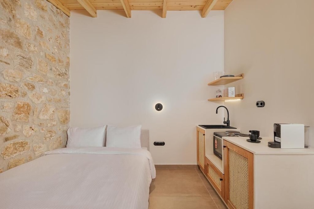 Superior Double Yard Room (31)
