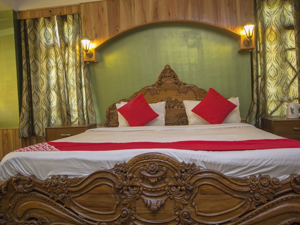 Suite, 1 Queen Bed photo 3