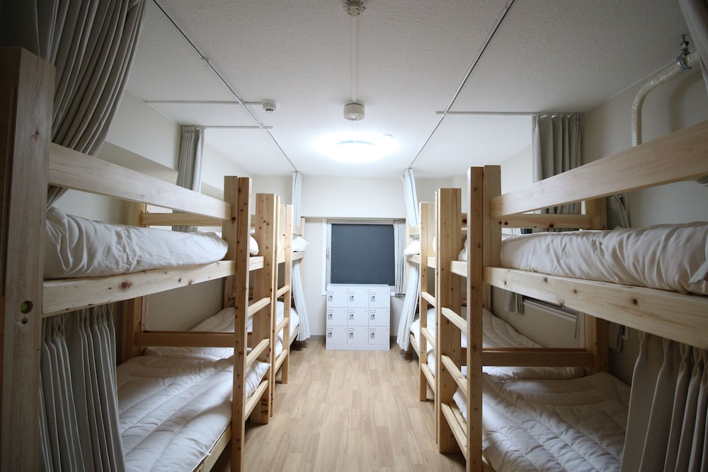Bed in 8-Bed Female Dormitory Room, Non Smoking photo 2