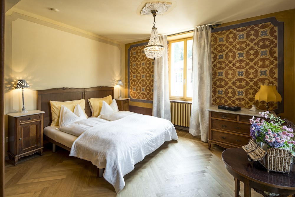 Classic Double Room