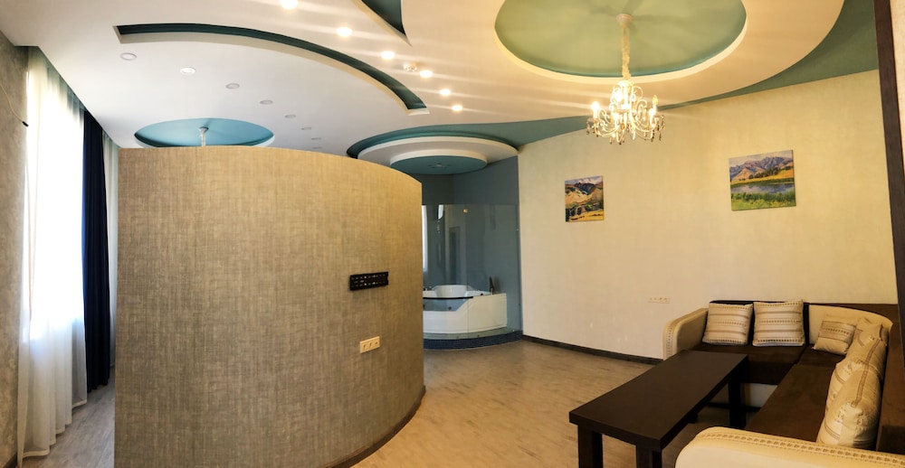 Luxury Room