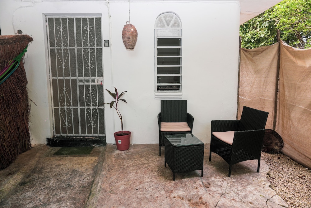 Comfort Bungalow, 1 Bedroom, Kitchen, Garden View