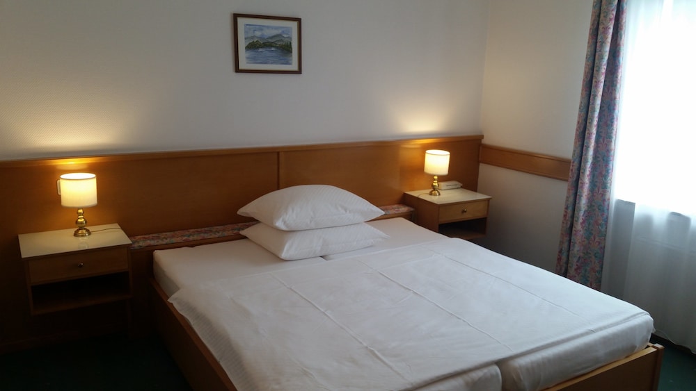 Double Room Single Use
