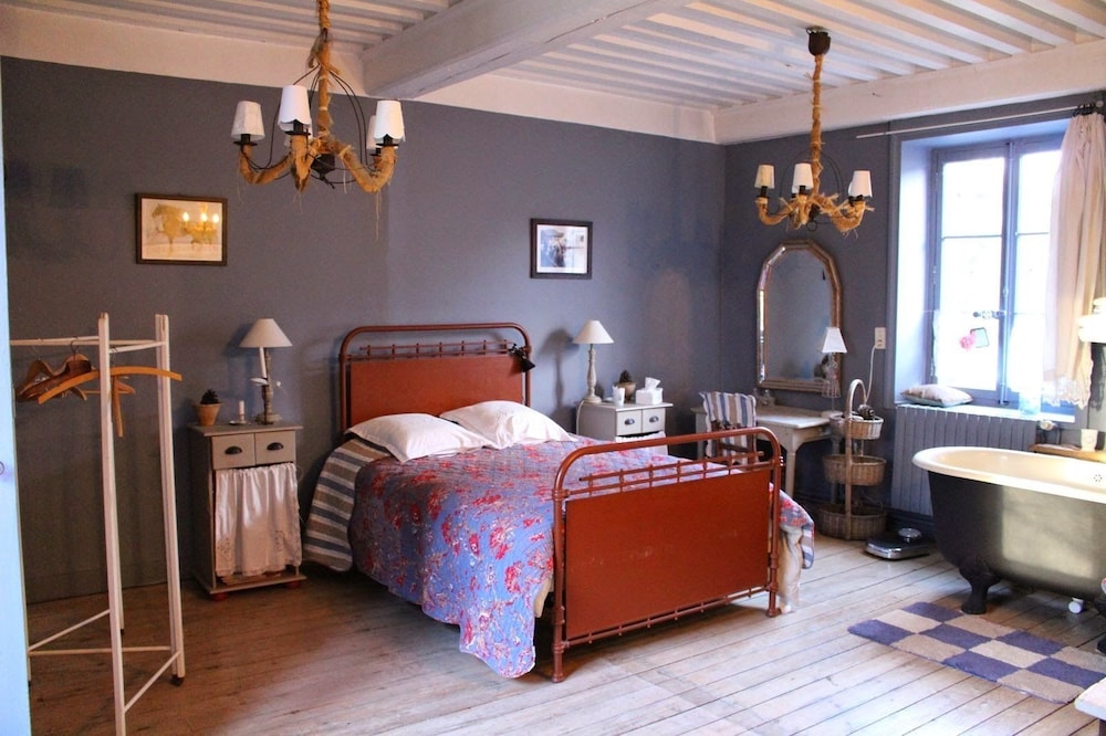 Double Room (Clémentine)