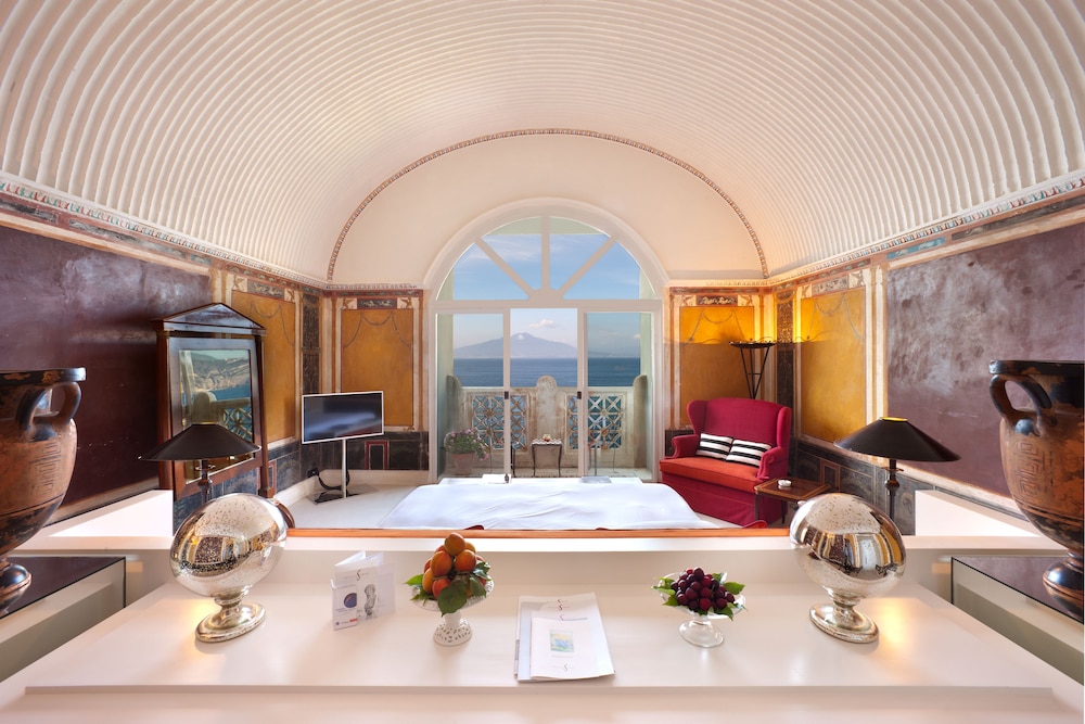 Studio Suite, Hot Tub, Sea View (Pompeiana)