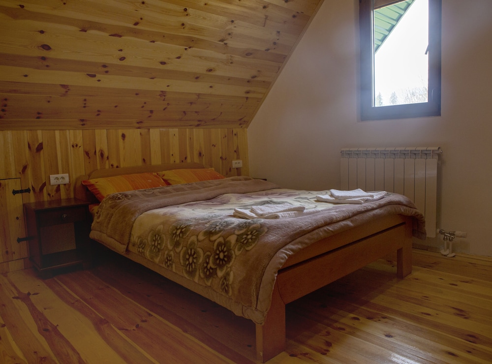 Economy Double or Twin Room photo 1