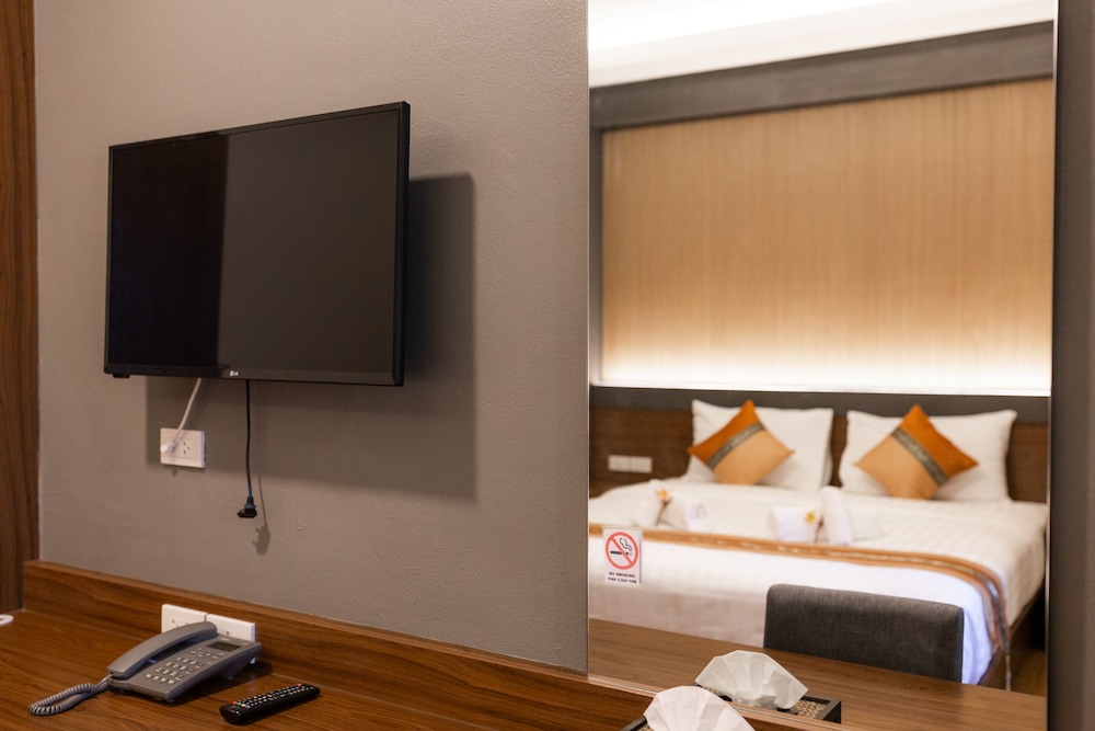 Standard Double Room - Photo 14