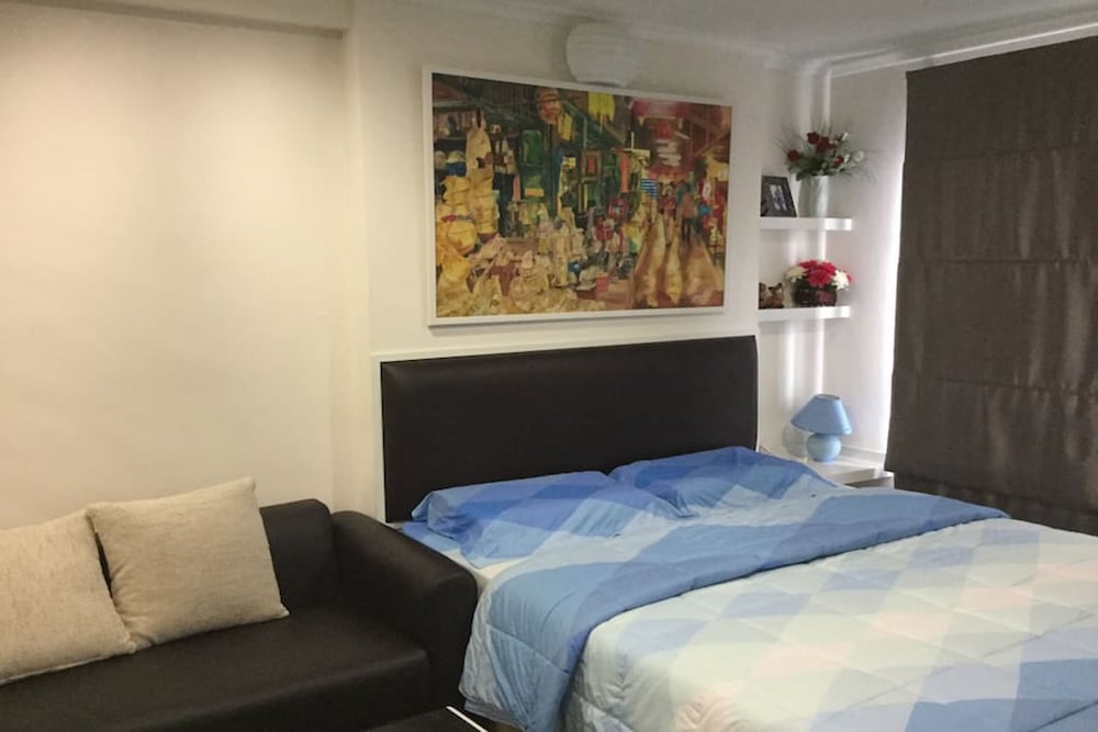2 Bedroom