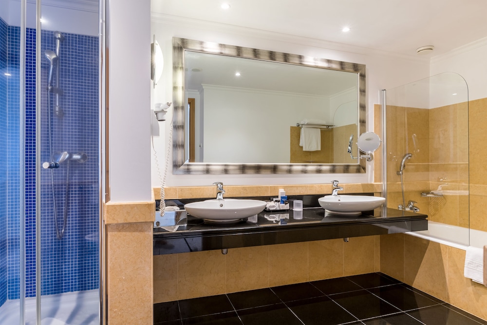 Suite, Sea View - Photo 2