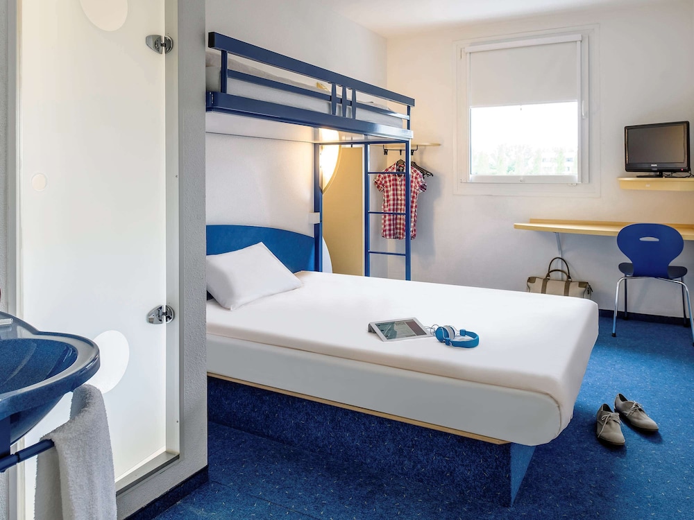 Triple Room, Multiple Beds photo 2