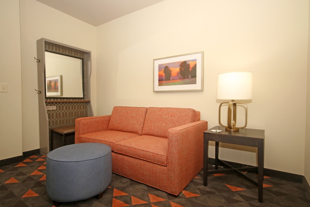 Standard Room, 2 Queen Beds, Accessible (Communications) - Photo 4