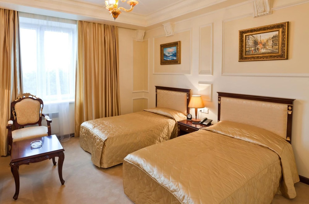 Standard Twin Room photo 2