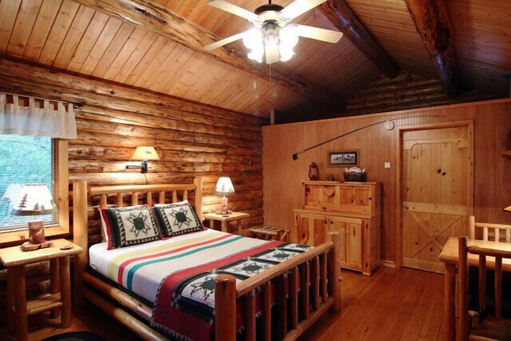 Signature Cabin, Non Smoking, Private Bathroom