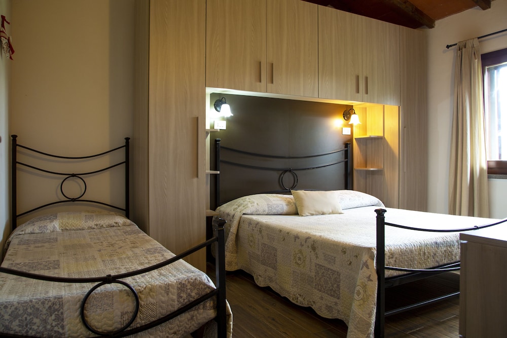 Classic Double Room, 1 Bedroom, Park View, photo 6