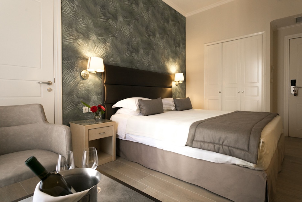 Premium Double Room - Photo 1